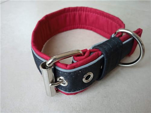 Softshellový obojek 4 cm, 35 - 43 cm, černo - tmavě červený - foto 1